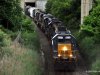 EMD SD40-2 8201